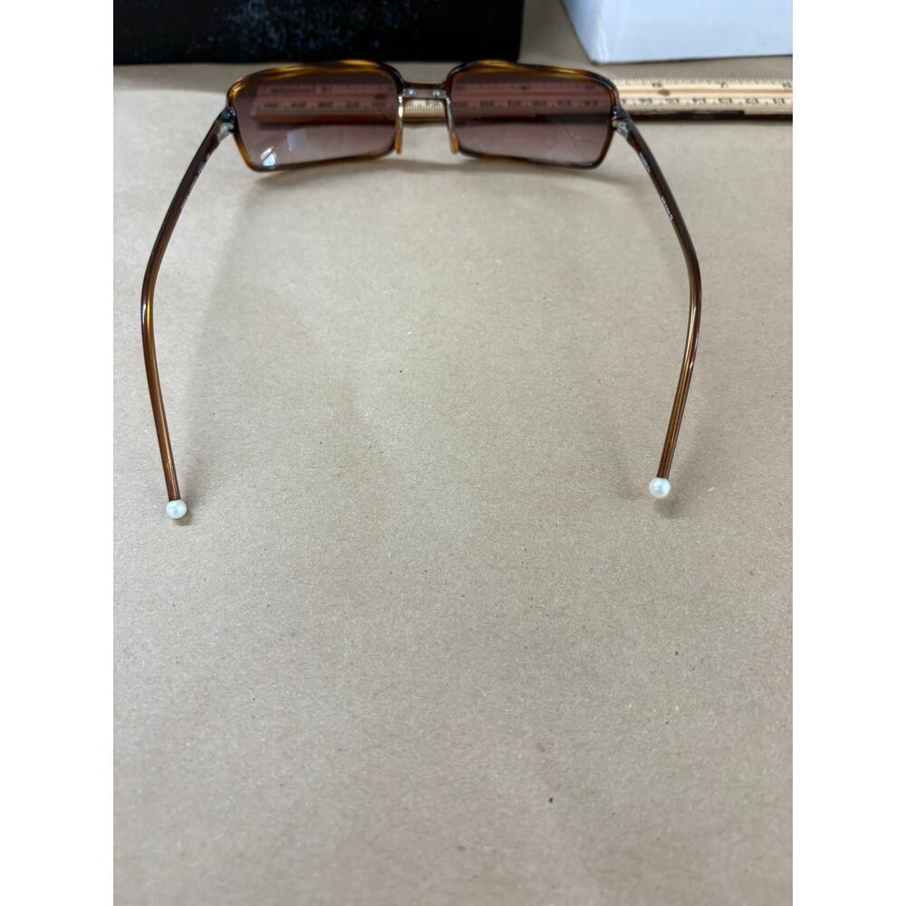 Chanel Rectangular Tortoise Shell Frame/ Faux Pea… - image 7